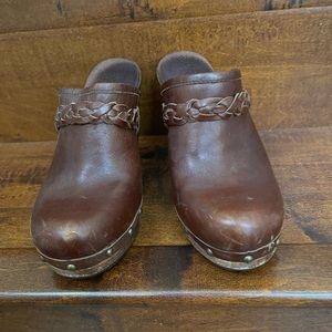 Ugg Women’s 3206 Kaylee studded and braided mule clogs brown leather